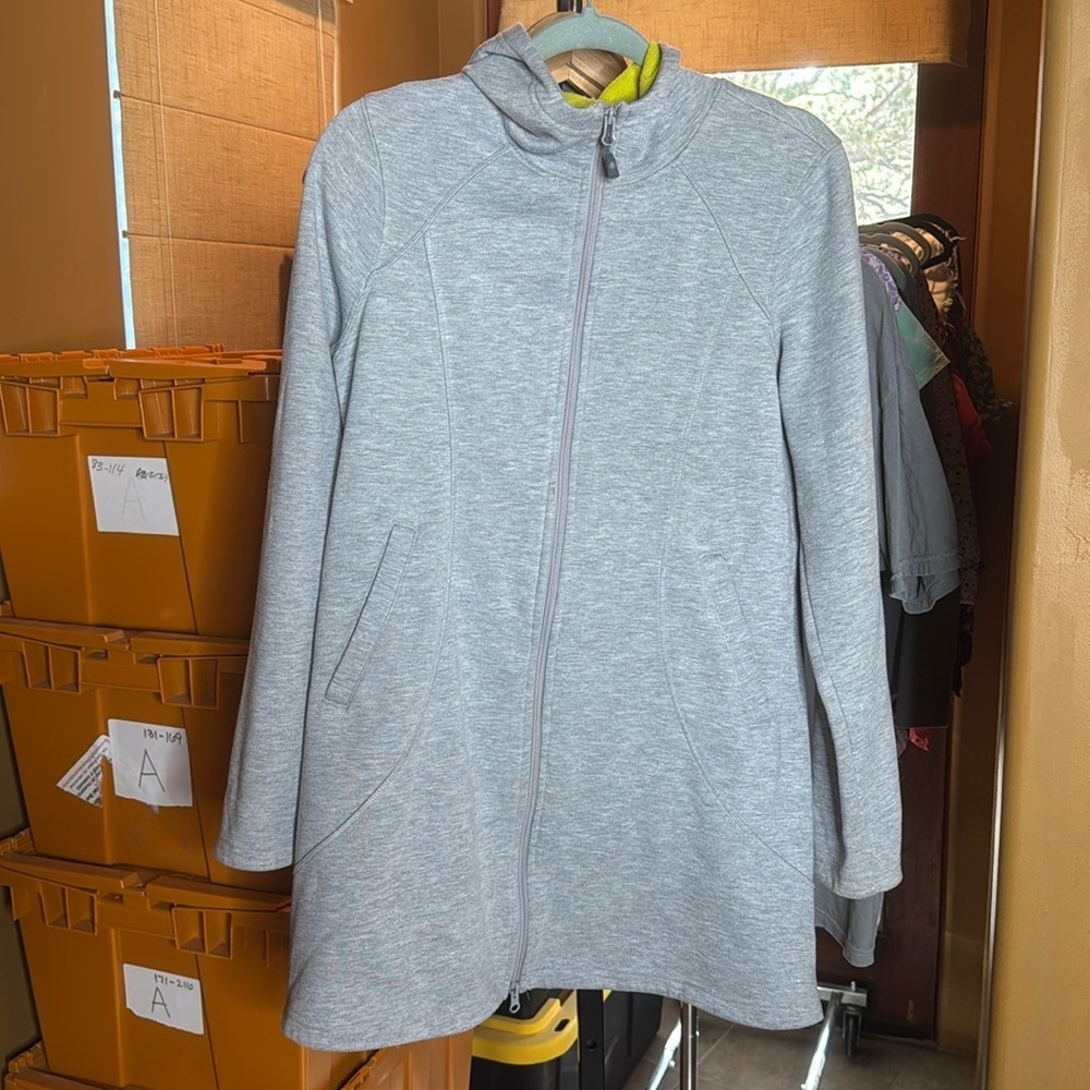 Athleta Grey Long Zip Up Fleece Sweatshirt Hoodie Jacket Size Large - Picture 2 of 12